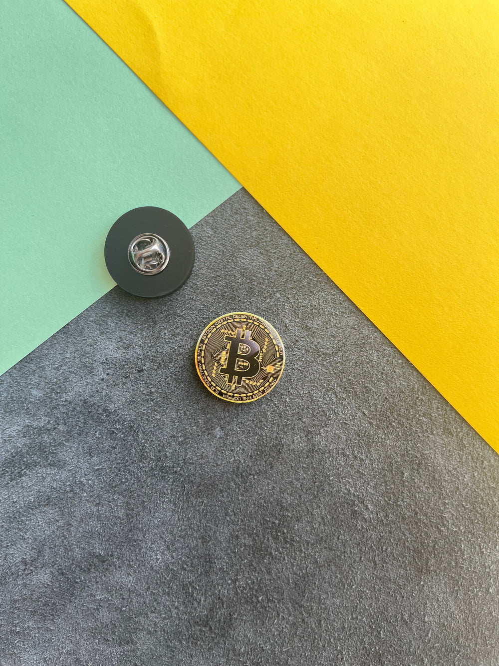 Bitcoin | Yaka Rozeti - Evcil hayvanlar için mükemmel bir ürün.