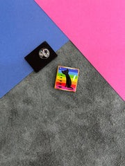 Gökkuşağı Kedi ve Balık | Yaka Rozeti - Evcil hayvanlar için mükemmel bir ürün.