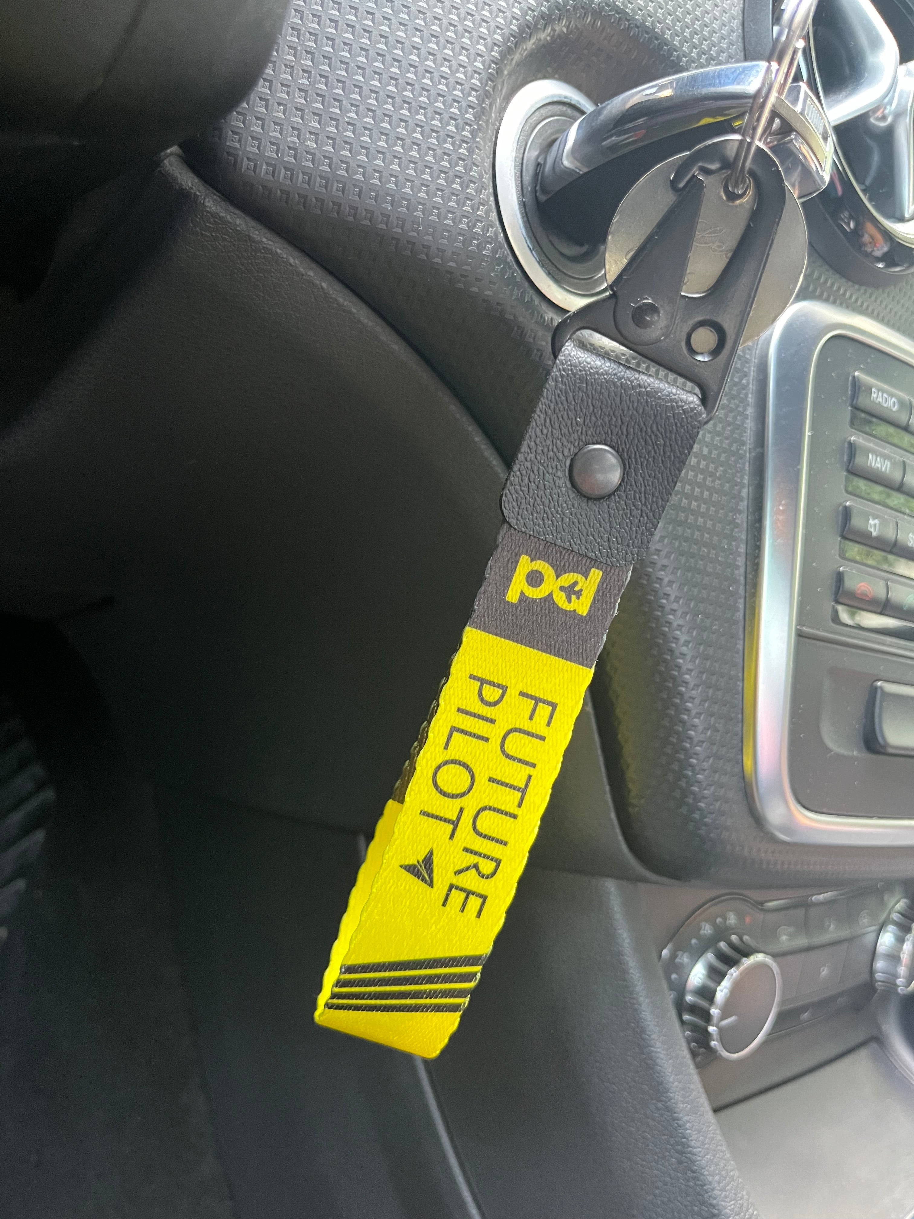 Future Pilot | PD Fly Anahtarlık