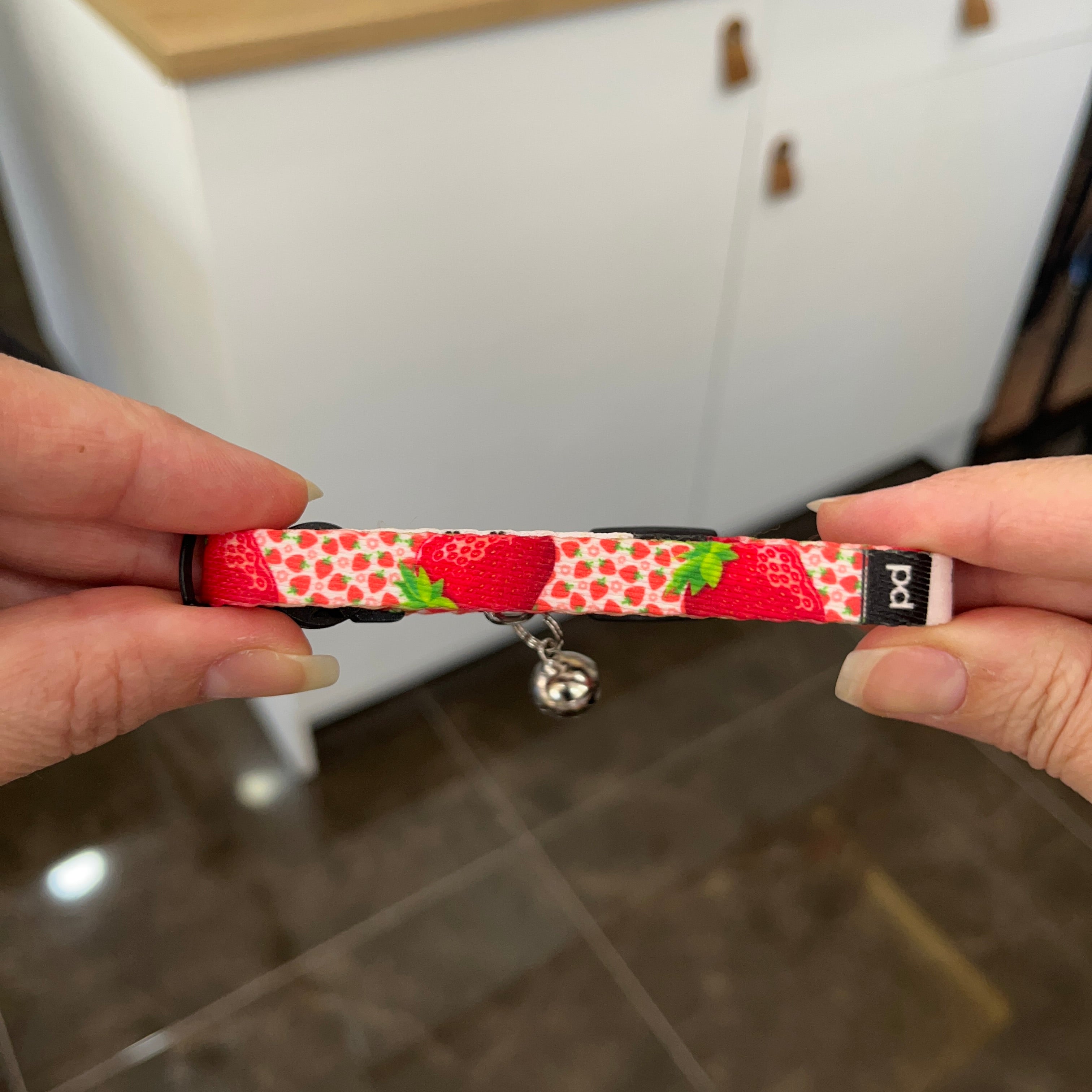 Strawberry | Cat Collar