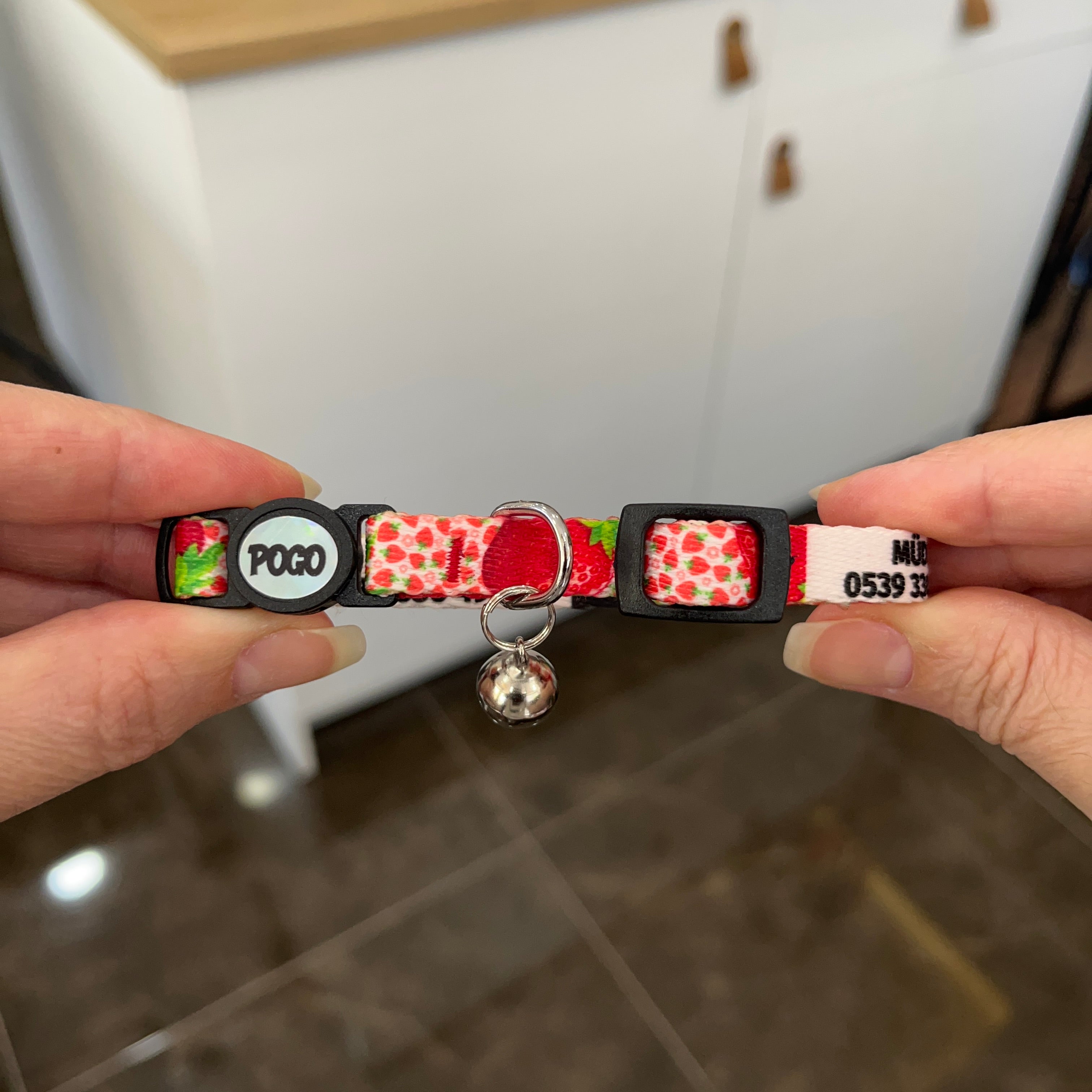 Strawberry | Cat Collar