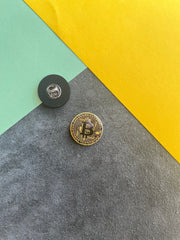 Bitcoin | Yaka Rozeti - Evcil hayvanlar için mükemmel bir ürün.