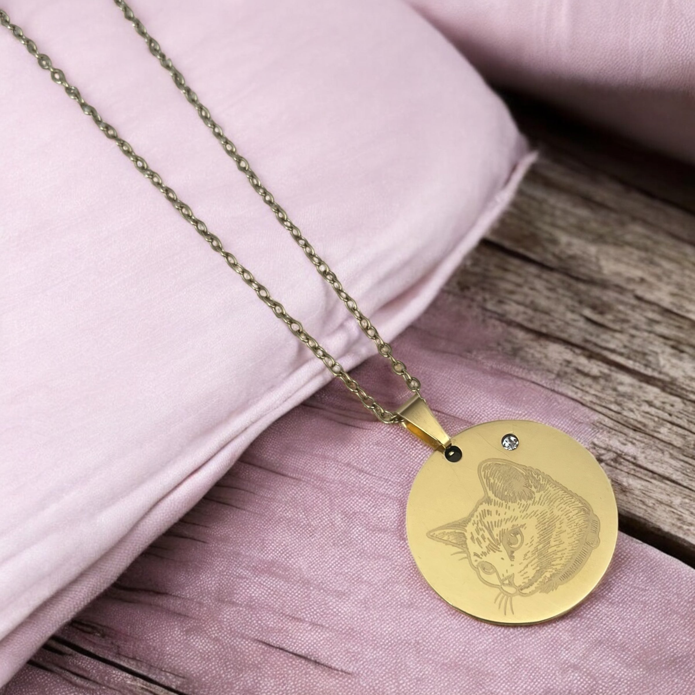 Kolye Taş Detaylı | Fotoğraf + Yazı